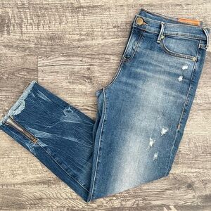 True Religion Winter Blues Sara Cigarette Jeans Distressed Raw Hem Womens Sz 31
